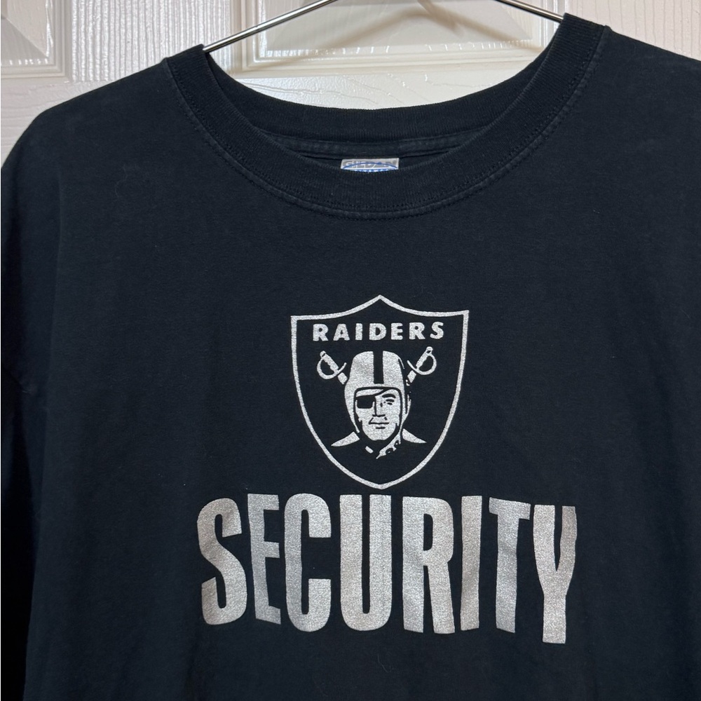 Vintage Oakland Raiders Security Funny Broncos Black NFL T-Shirt Men’s XL RARE - Picture 3 of 4